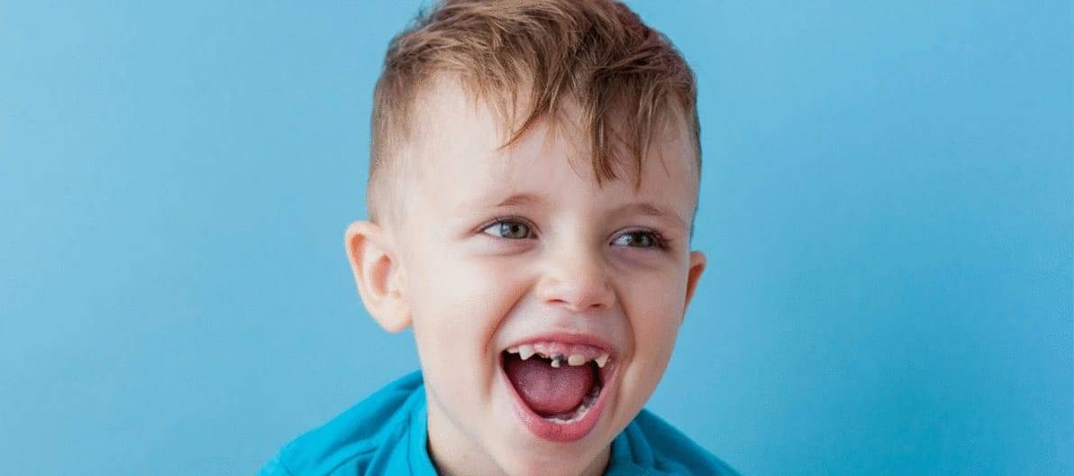 هل يمكن علاج تسوس الأسنان عند الأطفال في المنزل؟